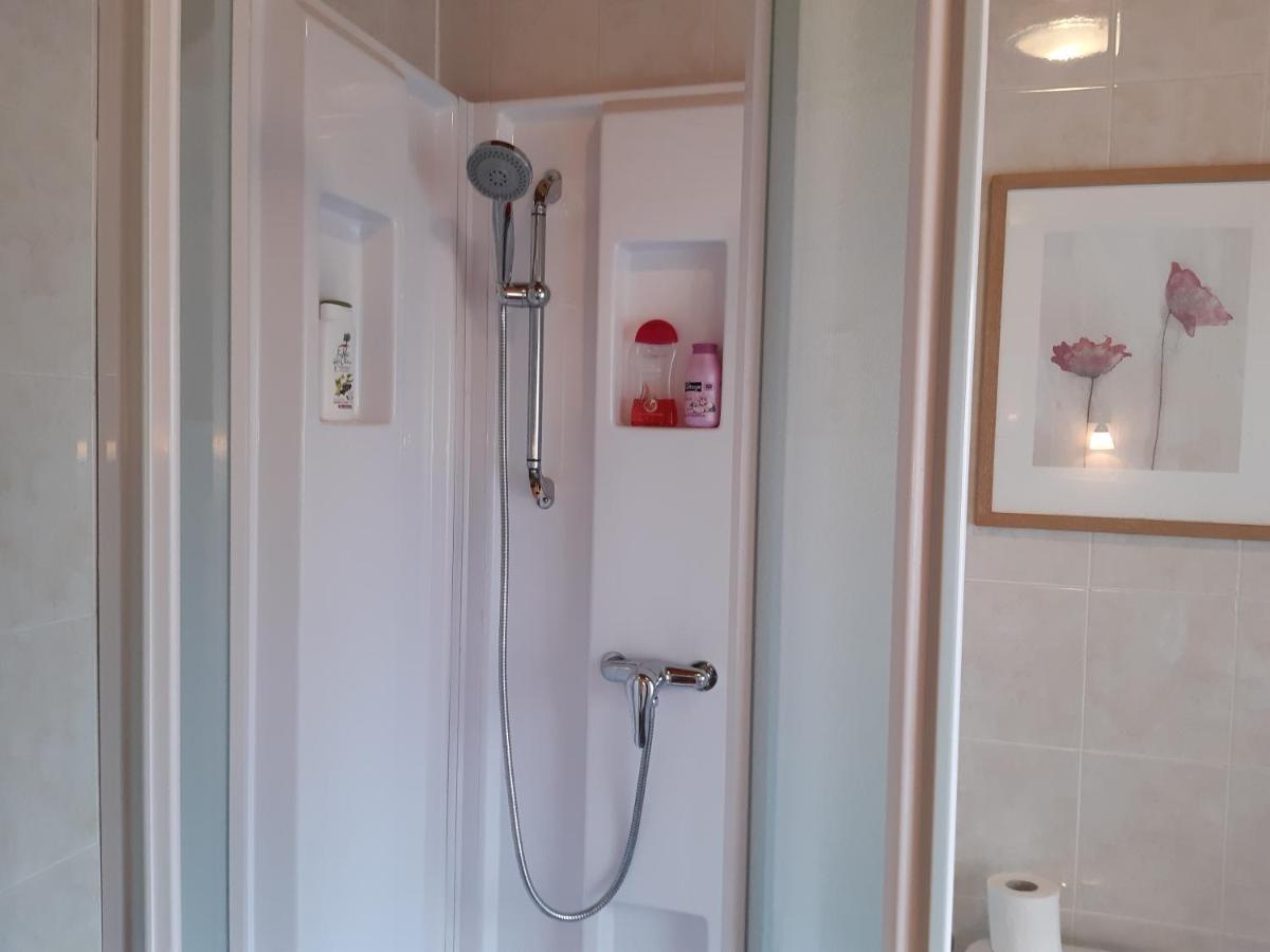 Les Alouettes B&B Hardecourt-aux-Bois Luaran gambar