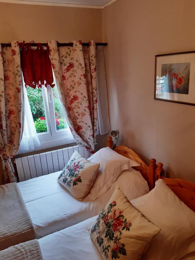 Les Alouettes B&B Hardecourt-aux-Bois Luaran gambar